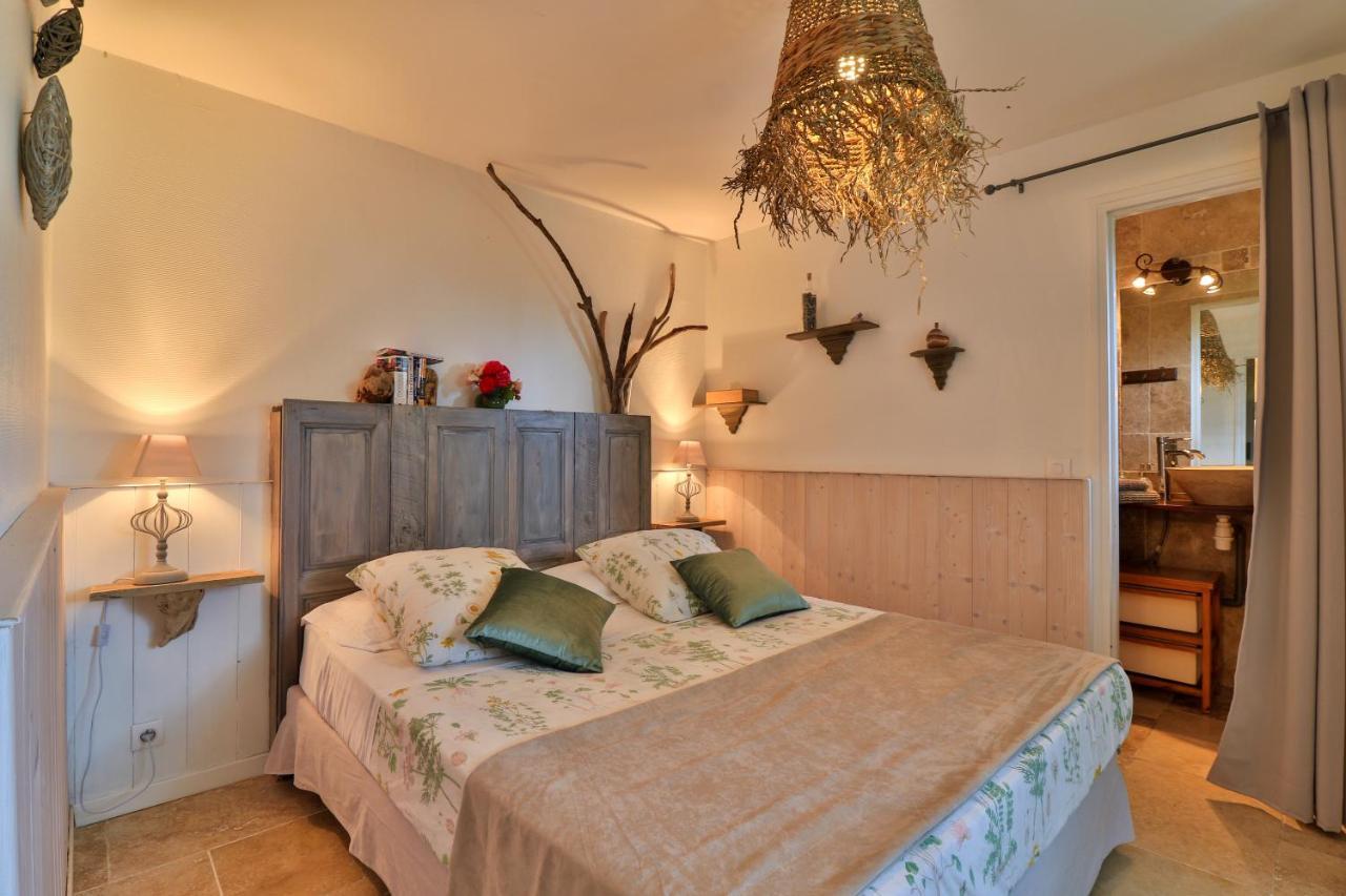 Bed and Breakfast Le Mazet De Tourrettes Zewnętrze zdjęcie